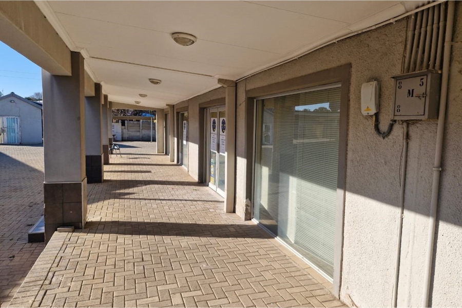 Commercial Property for Sale in Wilkoppies North West